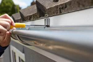 Gutter repairs & replacement Johnstone
